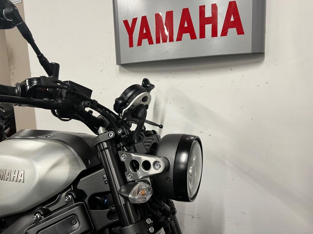 Yamaha XSR 900 (2022 - 25) (2)