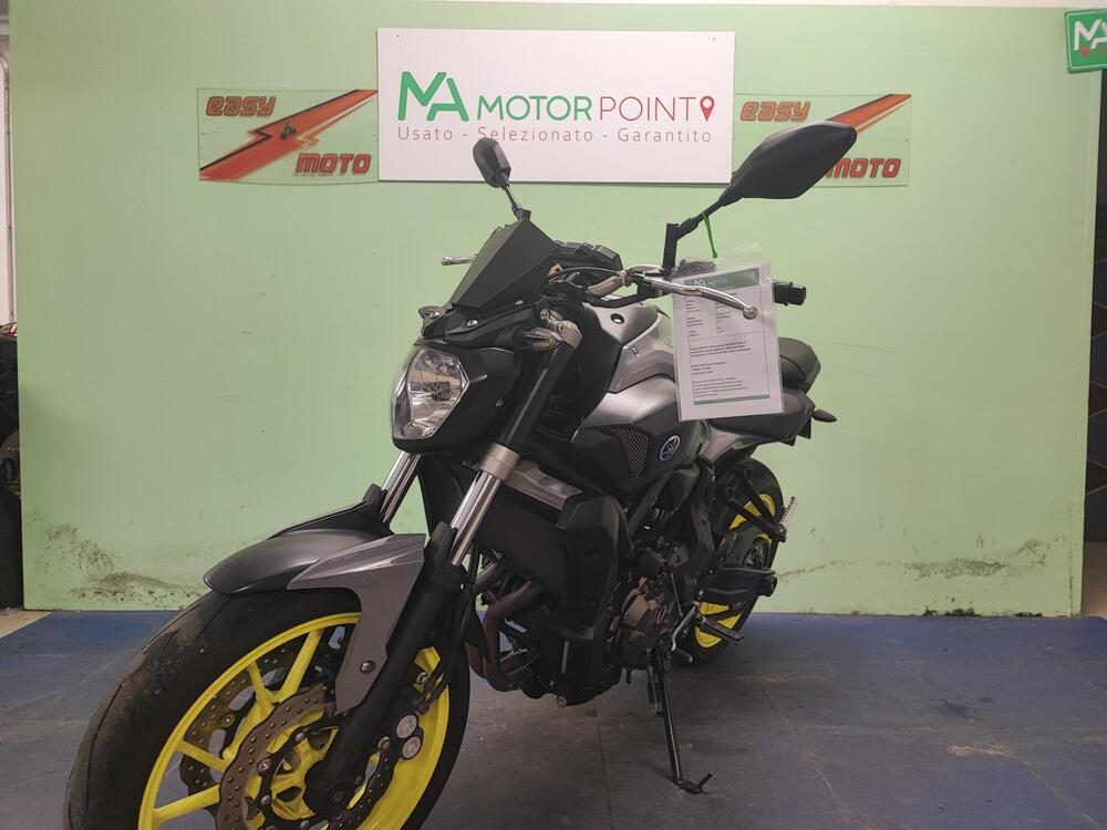 Yamaha MT-07 (2014 - 16) (2)