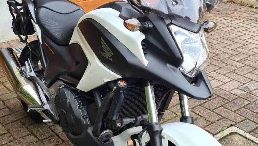 Honda NC 750 X DCT ABS (2014 - 15) (2)