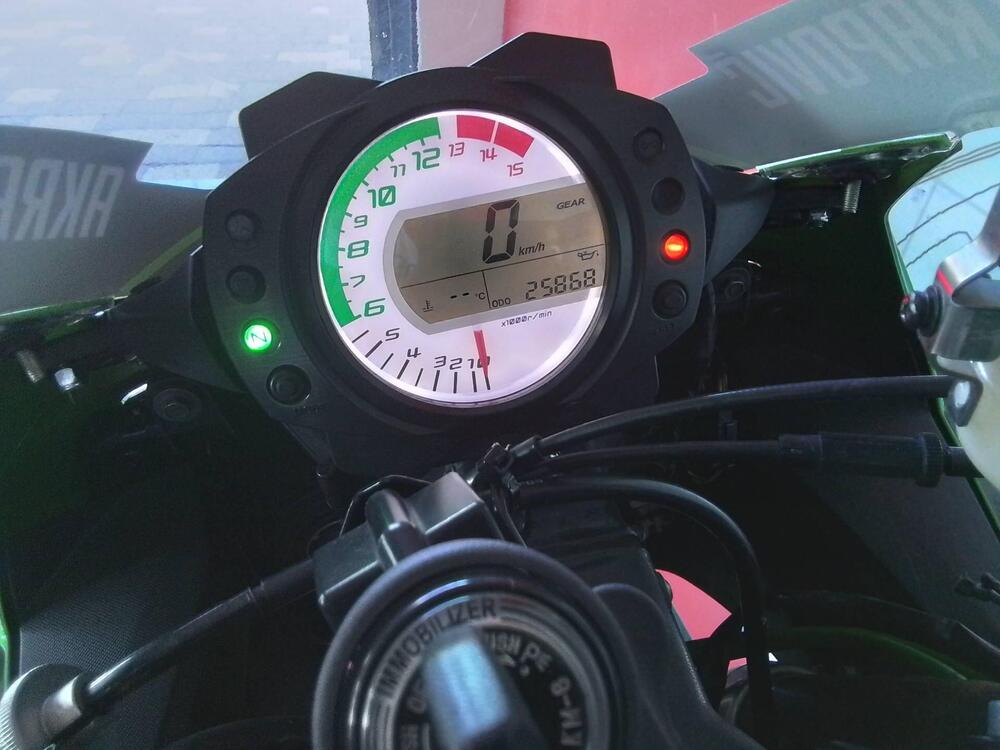 Kawasaki Ninja 1000 ZX-10R (2008 - 09) (4)