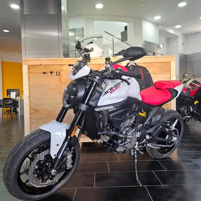Ducati Monster 937 + (2021 - 25) nuova
