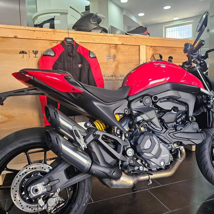 Ducati Monster 937 + (2021 - 24) (4)