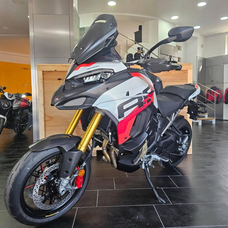 Ducati Multistrada V4 RS (2024)