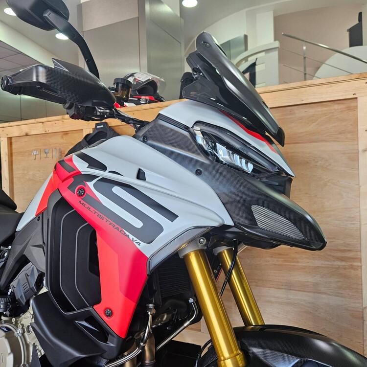 Ducati Multistrada V4 RS (2024) (3)