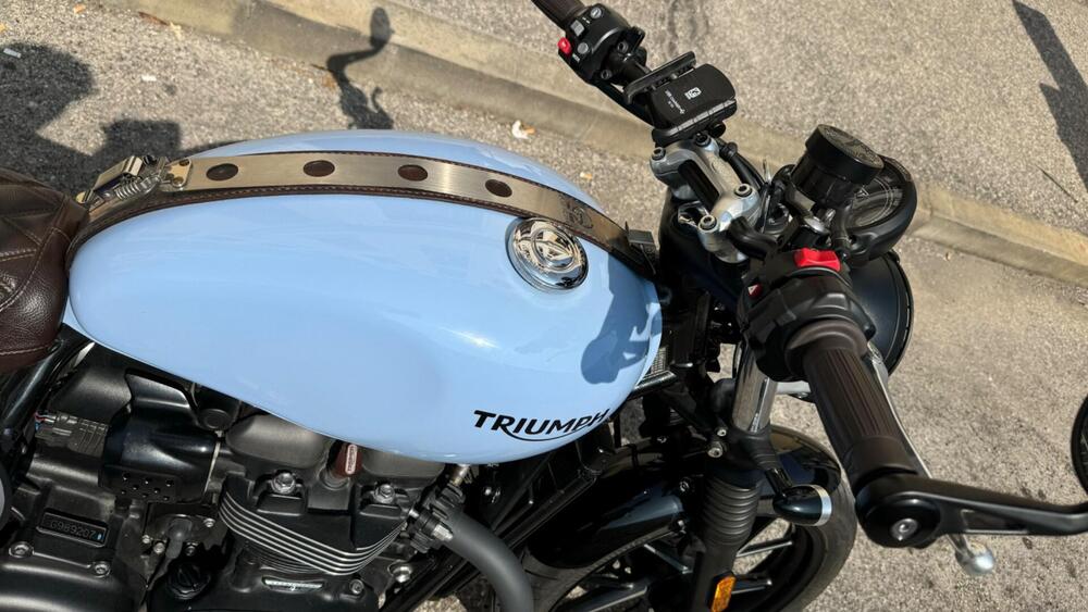 Triumph Street Twin 900 (2019 - 20) (5)