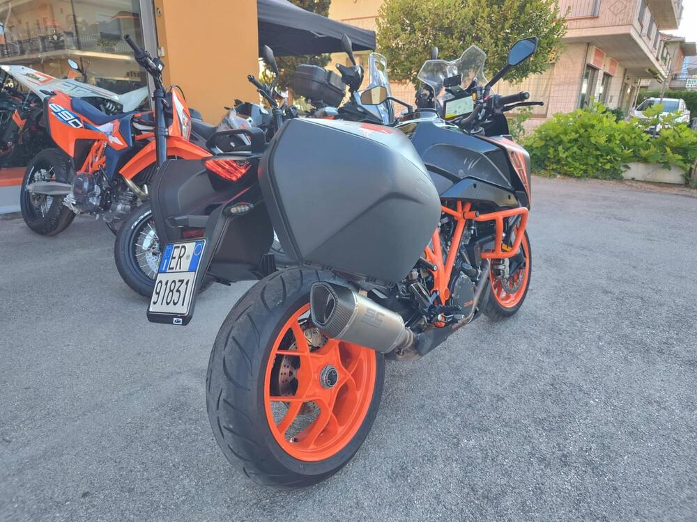 KTM 1290 Super Duke GT (2019 - 20) (4)