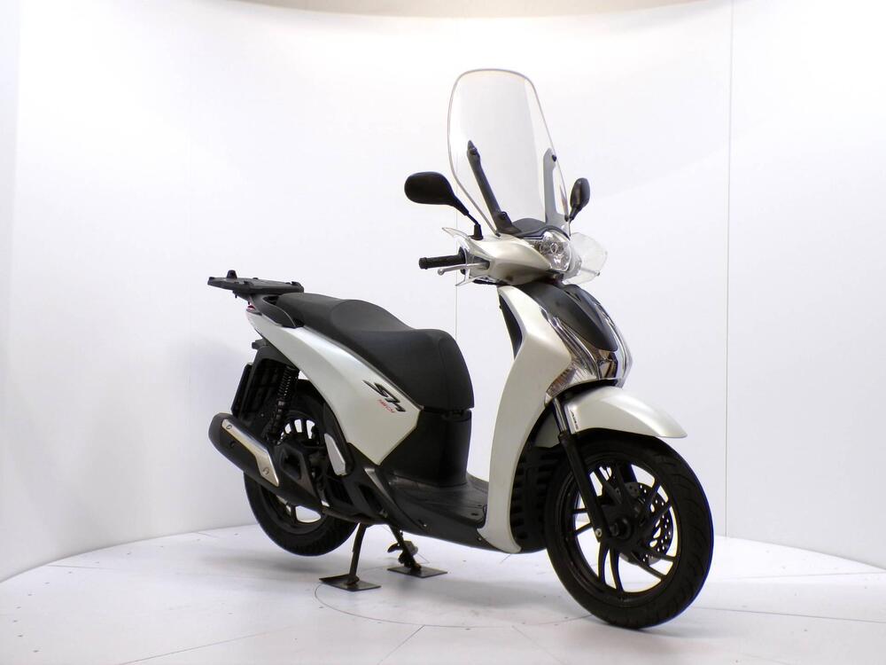 Honda SH 150 i ABS (2013 - 16) (2)