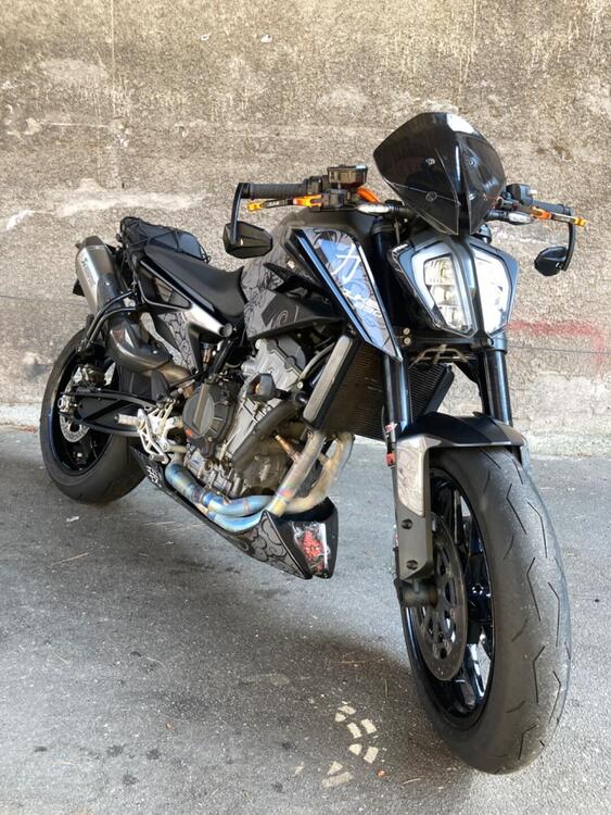 KTM 890 Duke (2021 - 23) (2)