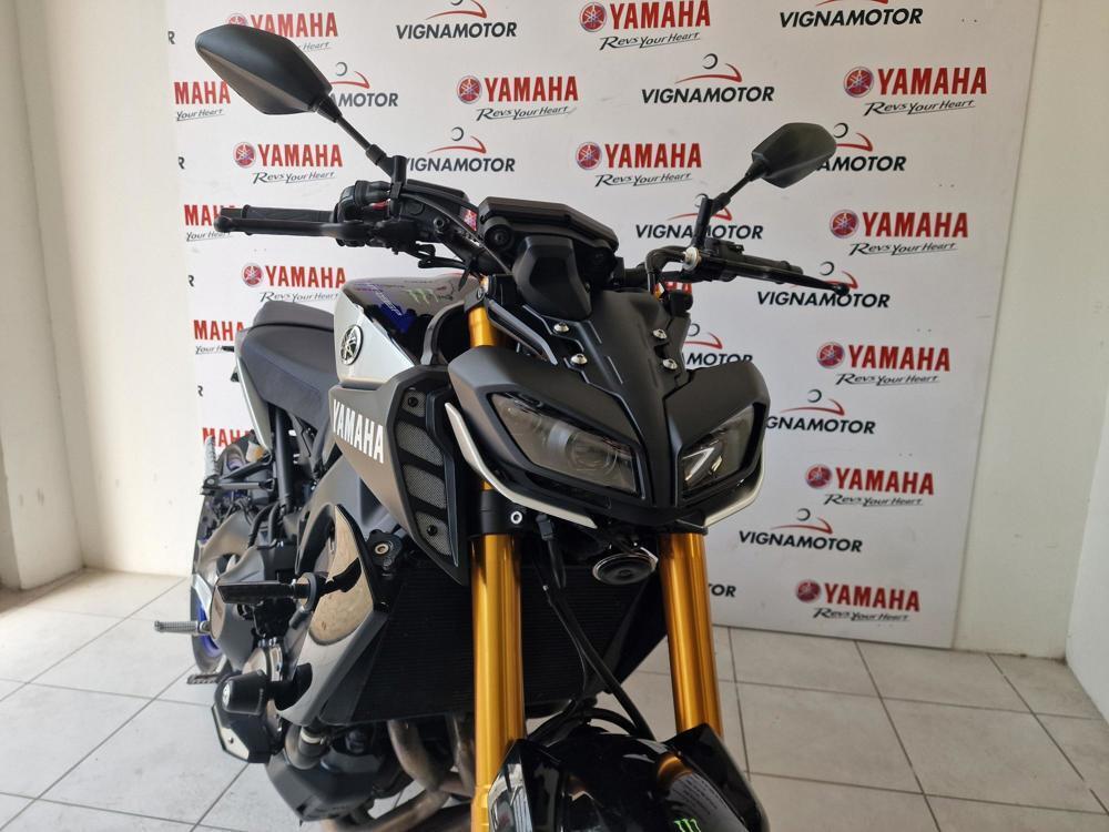 Yamaha MT-09 SP (2018 - 20) (2)