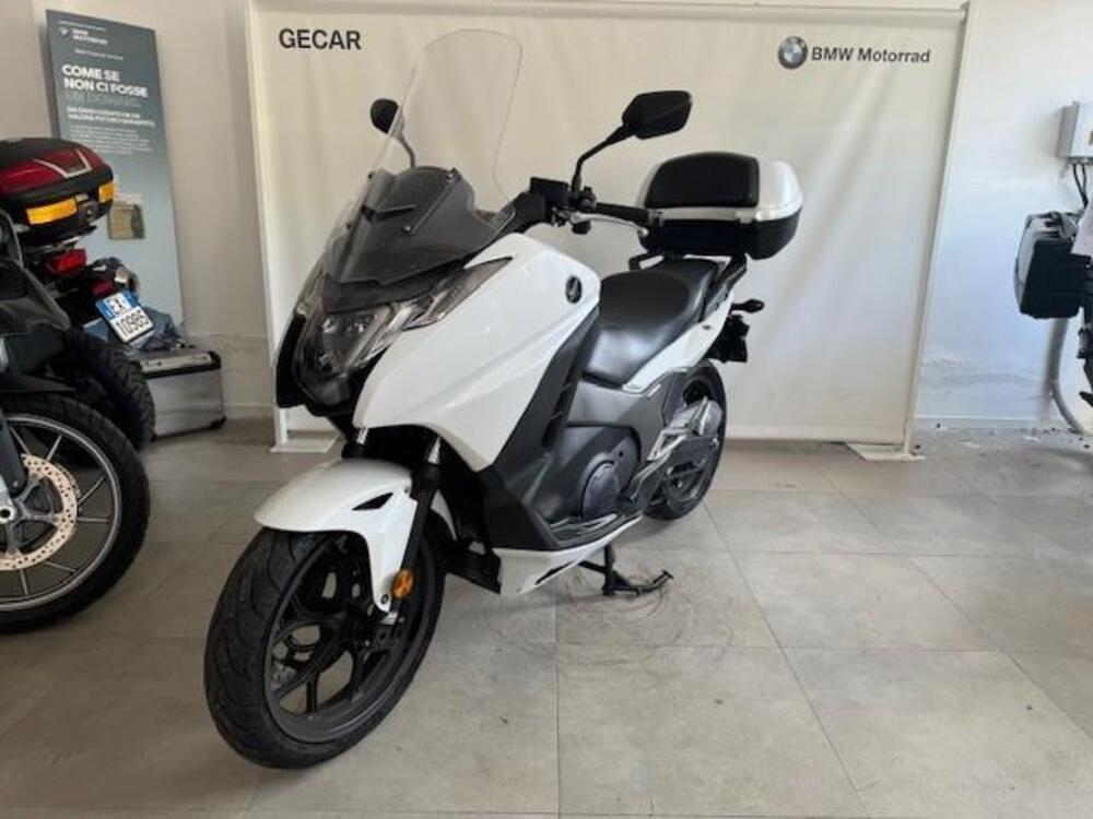 Honda Integra 750 DCT Sport (2017) (4)