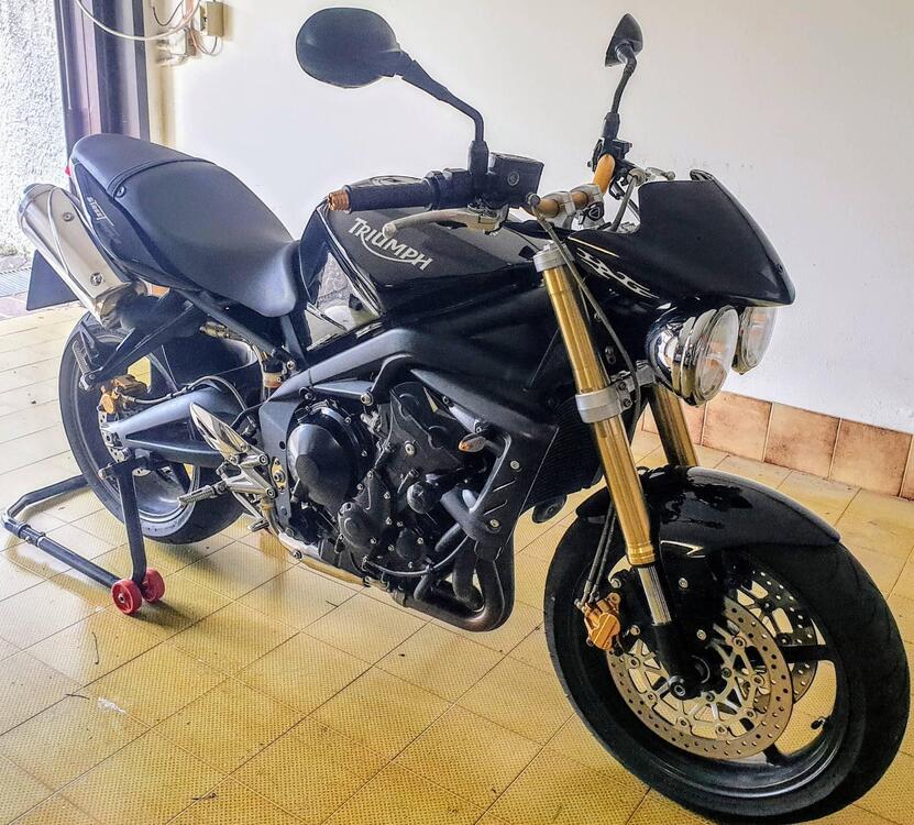 Triumph Street Triple (2007 - 12) (3)