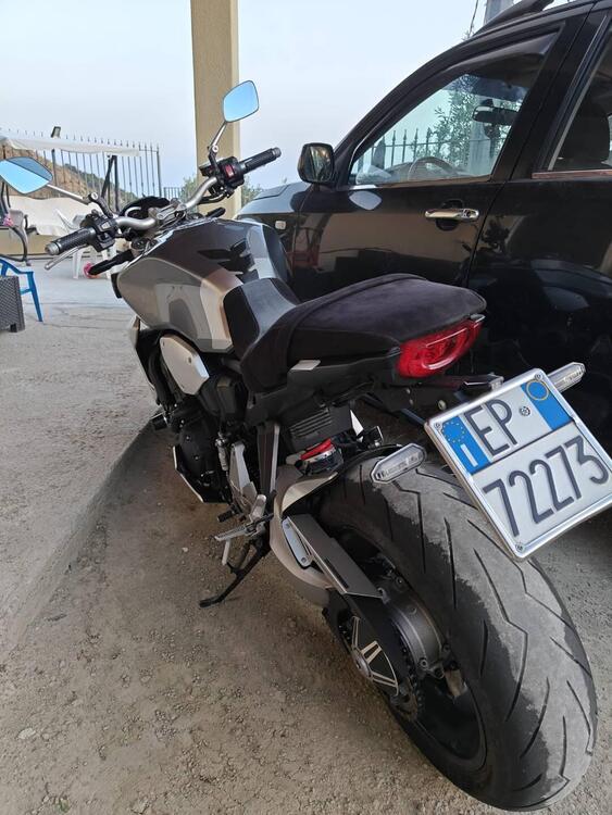 Honda CB 1000 R + Neo Sport Cafè (2019 - 20) (4)