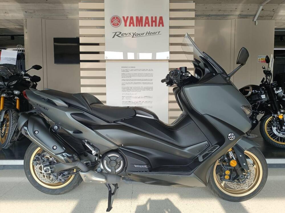 Yamaha T-Max 560 Tech Max (2021)