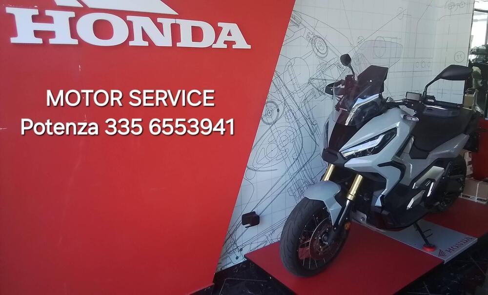 Honda X-ADV 750 DCT (2021 - 24) (4)