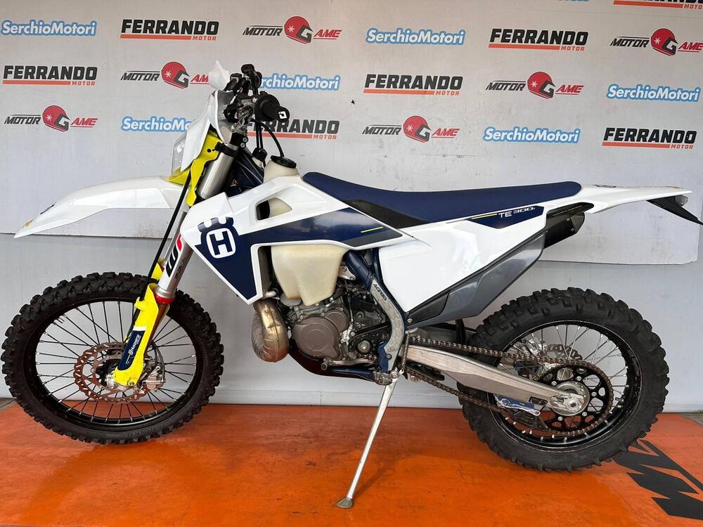 Husqvarna TE 300i (2020) (4)