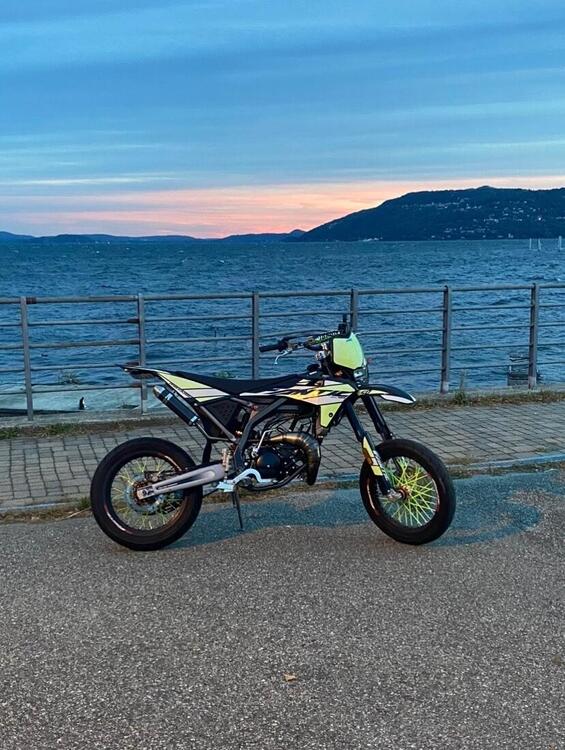 Fantic Motor Motard 50 M Casa 2t (2019) (3)