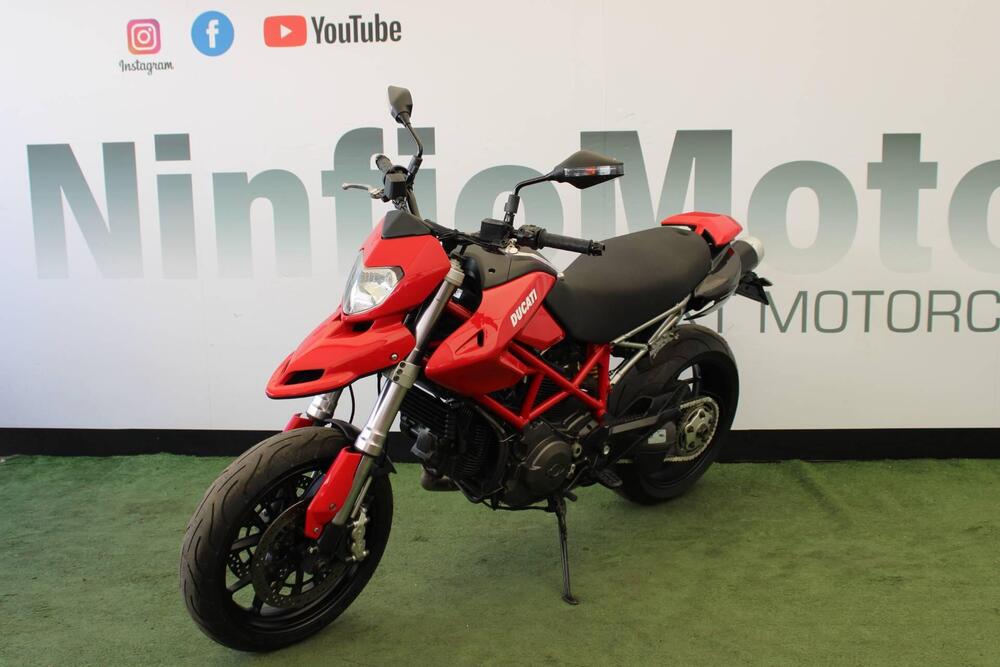 Ducati Hypermotard 796 (2012) (3)