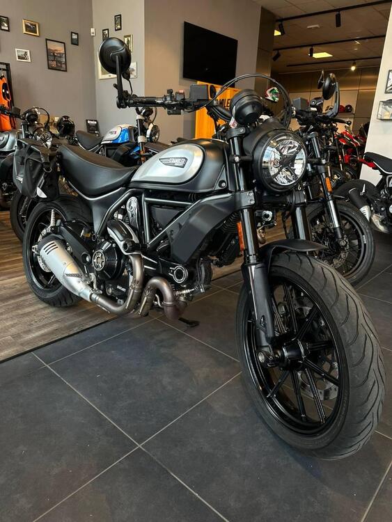 Ducati Scrambler 800 Icon (2017 - 20)