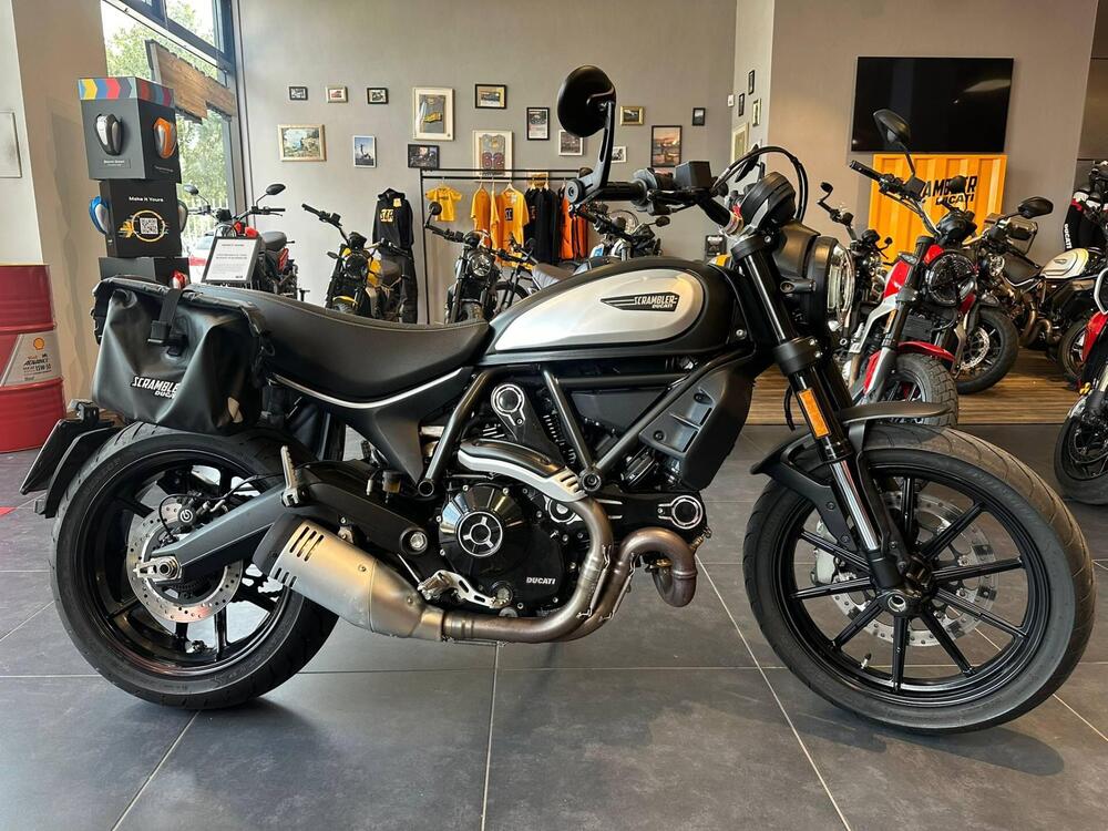 Ducati Scrambler 800 Icon (2017 - 20) (2)