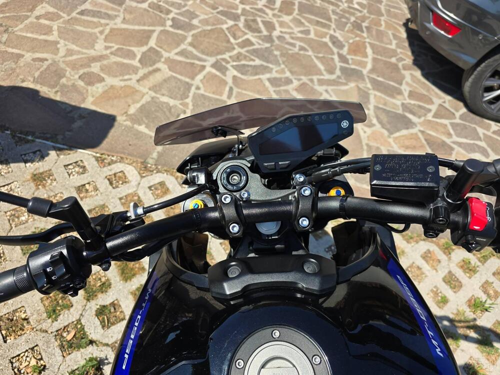 Yamaha MT-09 SP (2018 - 20) (3)