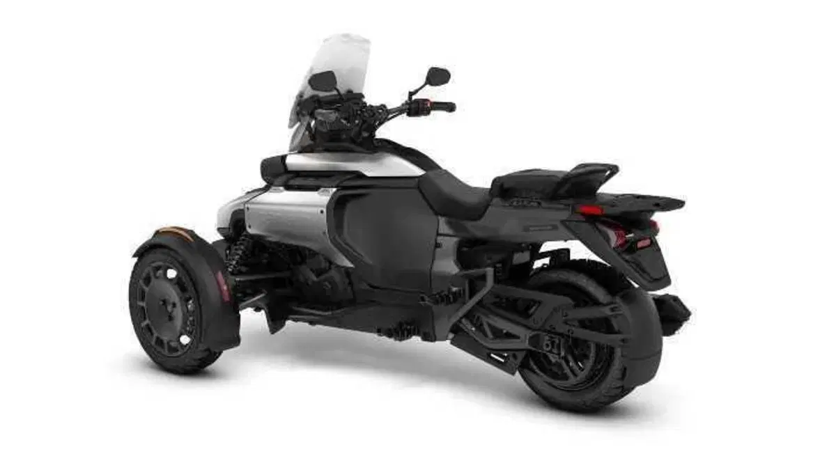 Vuoi una GS Adventure ma con tre ruote? Ci ha già pensato Can-Am. Ecco il Canyon (8)