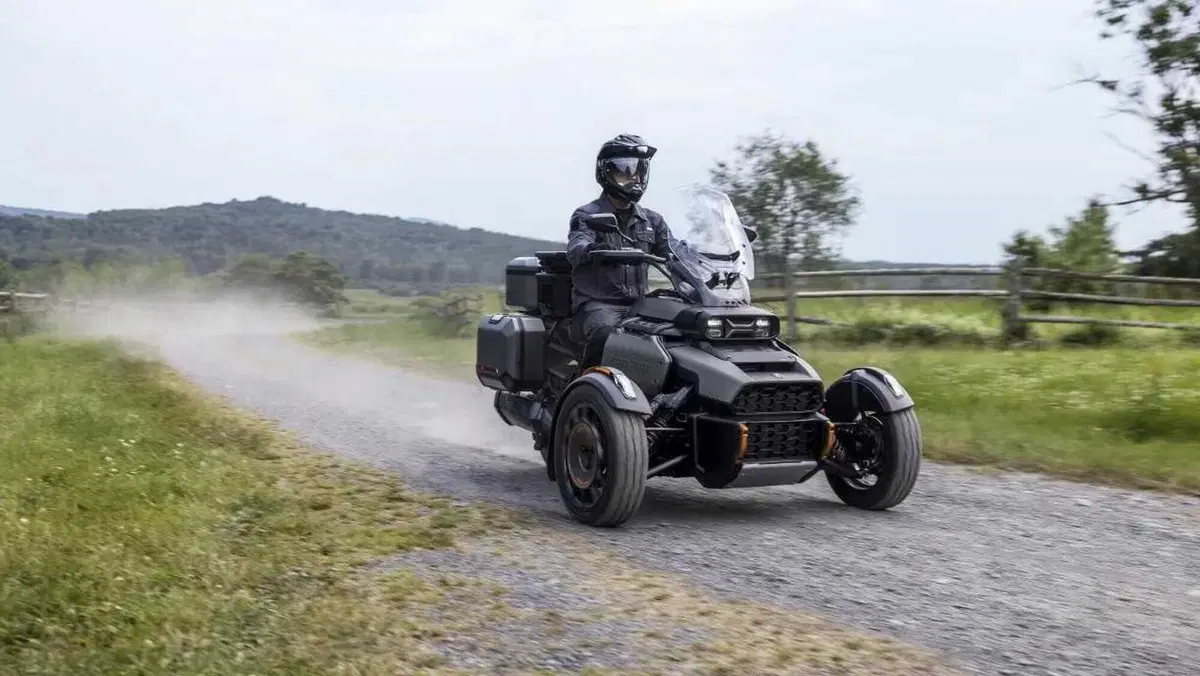 Vuoi una GS Adventure ma con tre ruote? Ci ha già pensato Can-Am. Ecco il Canyon (17)
