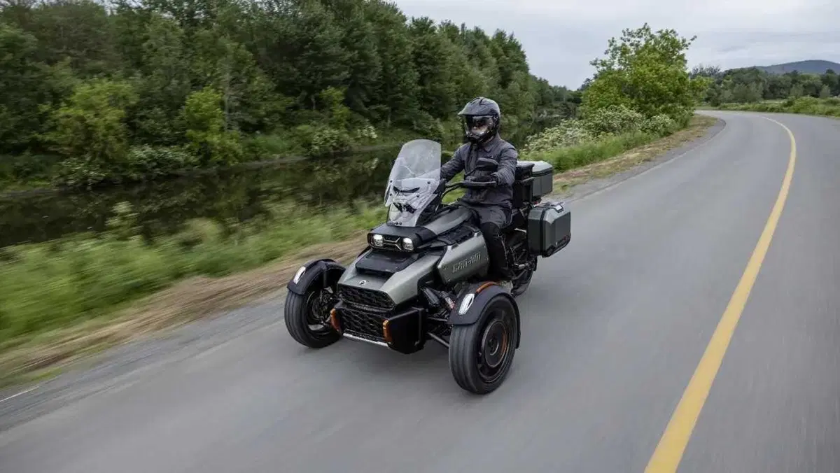 Vuoi una GS Adventure ma con tre ruote? Ci ha già pensato Can-Am. Ecco il Canyon (19)