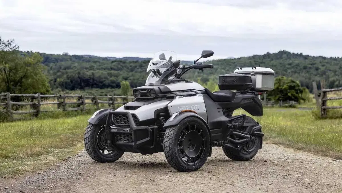 Vuoi una GS Adventure ma con tre ruote? Ci ha già pensato Can-Am. Ecco il Canyon (26)