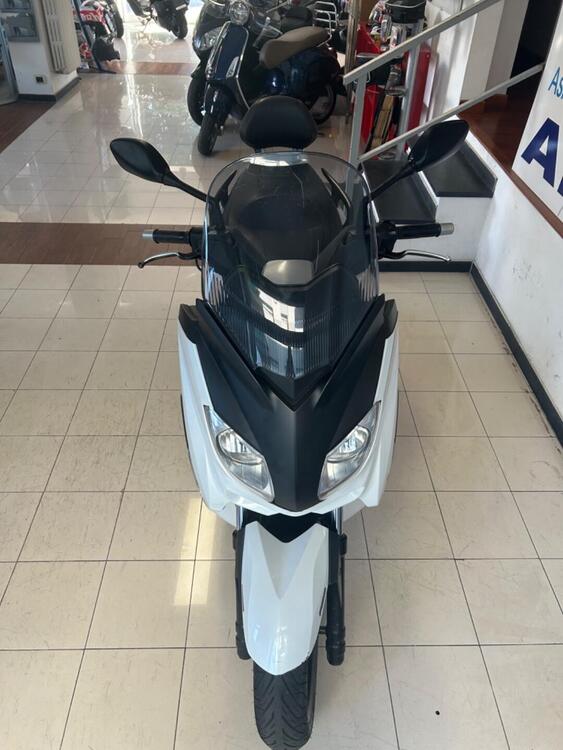 Yamaha X-Max 250 ABS (2011 - 13) (3)