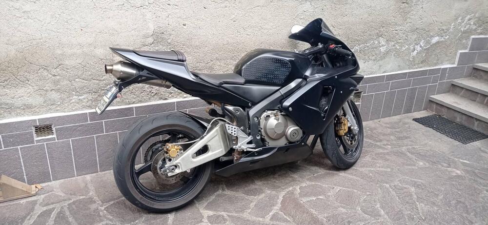 Honda CBR 600 RR (2003 - 04) (3)