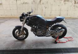 Ducati Monster 600 Dark (1998 - 01) usata