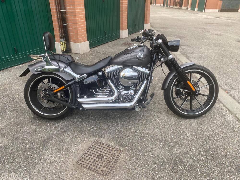 Harley-Davidson 1690 Breakout (2013 - 17) - FXSB