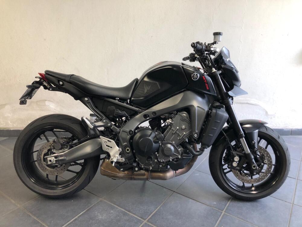 Yamaha MT-09 (2021 - 23) (2)