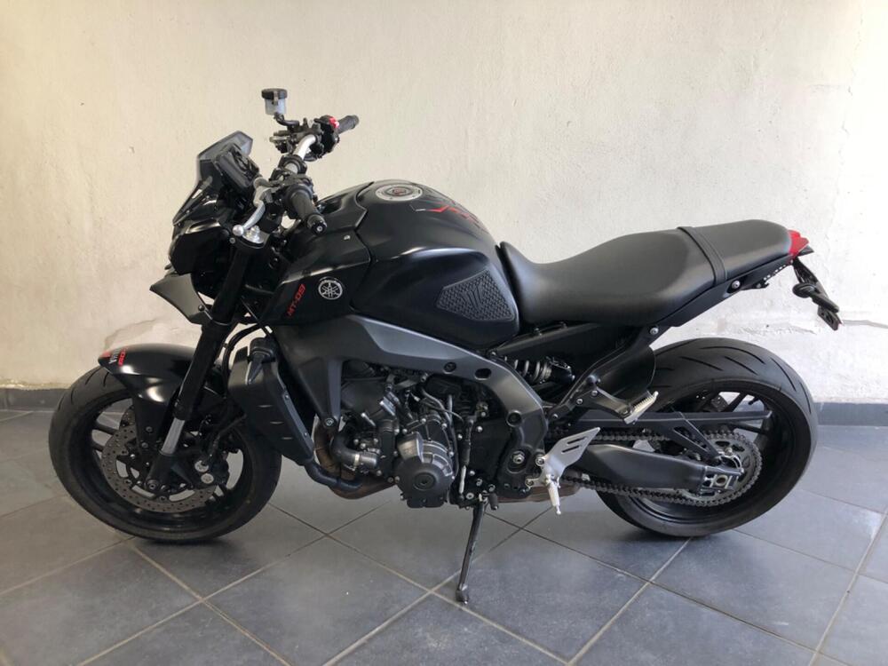 Yamaha MT-09 (2021 - 23) (3)