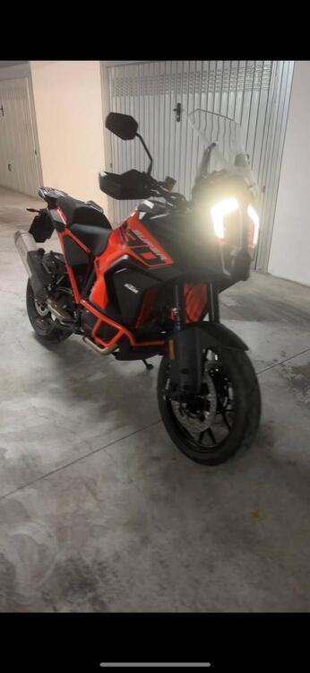 KTM 1290 Super Adventure S (2022 - 24) (2)