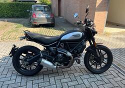 Ducati Scrambler 800 Icon Dark (2021 - 22) usata