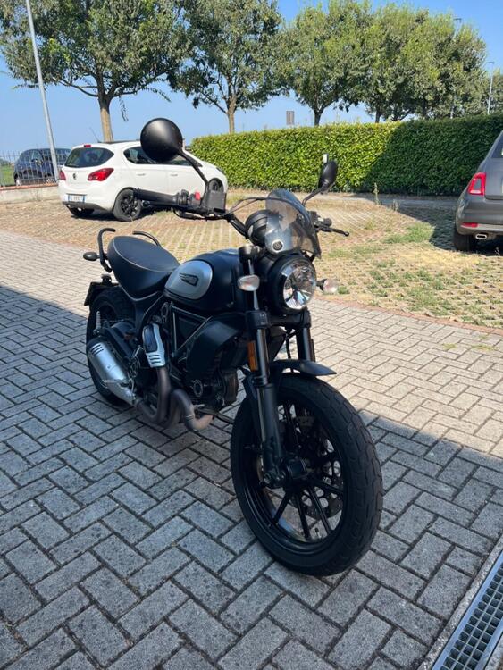 Ducati Scrambler 800 Icon Dark (2021 - 22) (4)