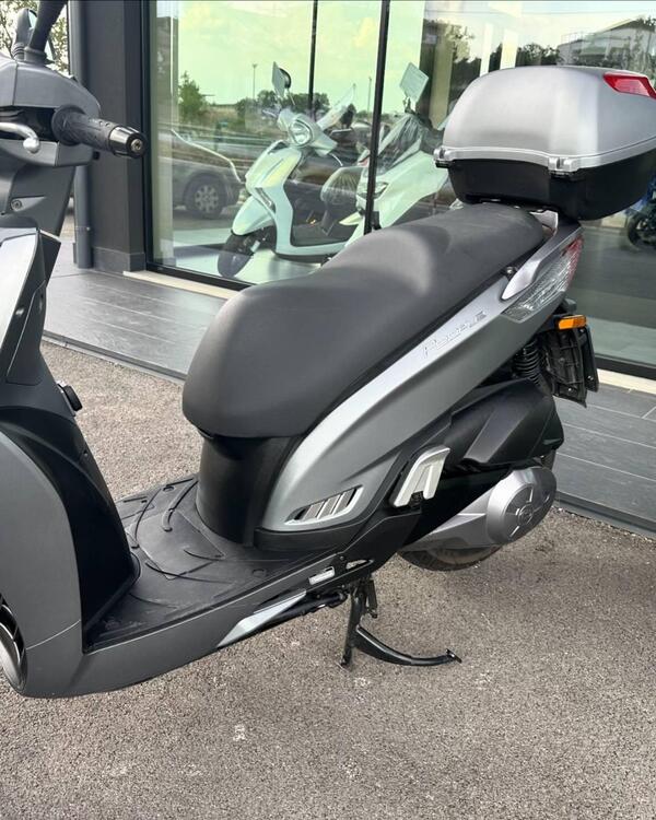 Kymco People 300i GT ABS (2016 - 20) (3)