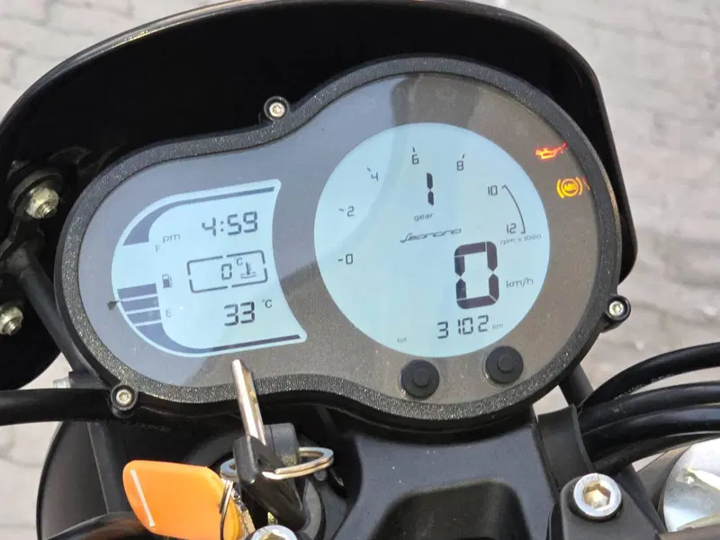Benelli Leoncino 500 Trail (2021 - 26) (4)