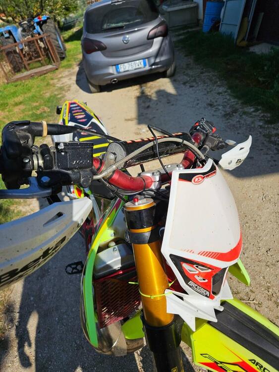 Betamotor RR 300 2T Enduro (2016) (2)