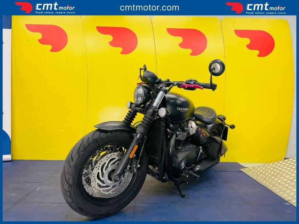 Triumph Bonneville Bobber Black 1200 (2018 - 20) (2)