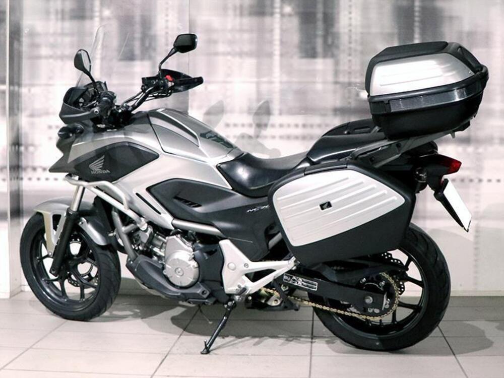 Honda NC700S ABS (2011 - 14) (2)