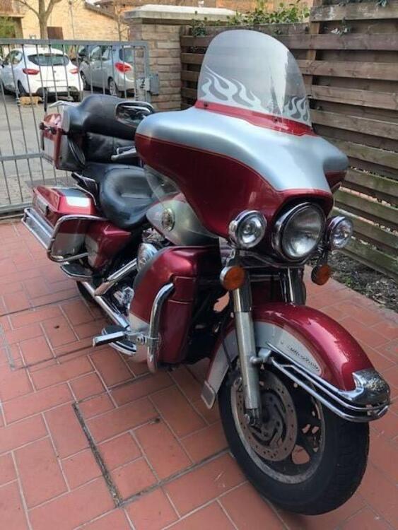 Harley-Davidson 1450 Electra Glide Ultra Classic (2003 - 05) - FLHTCUI (2)