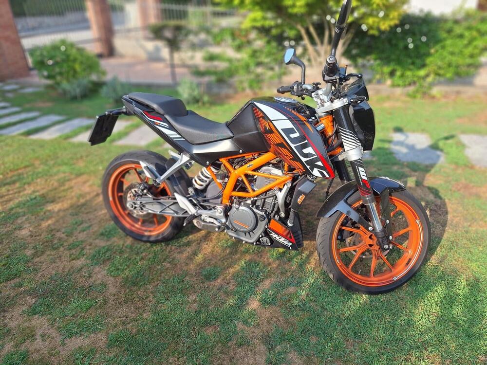 KTM 390 Duke ABS (2012 - 16) (2)