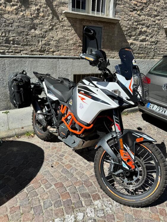 KTM 1090 Adventure R (2017 - 19) (4)