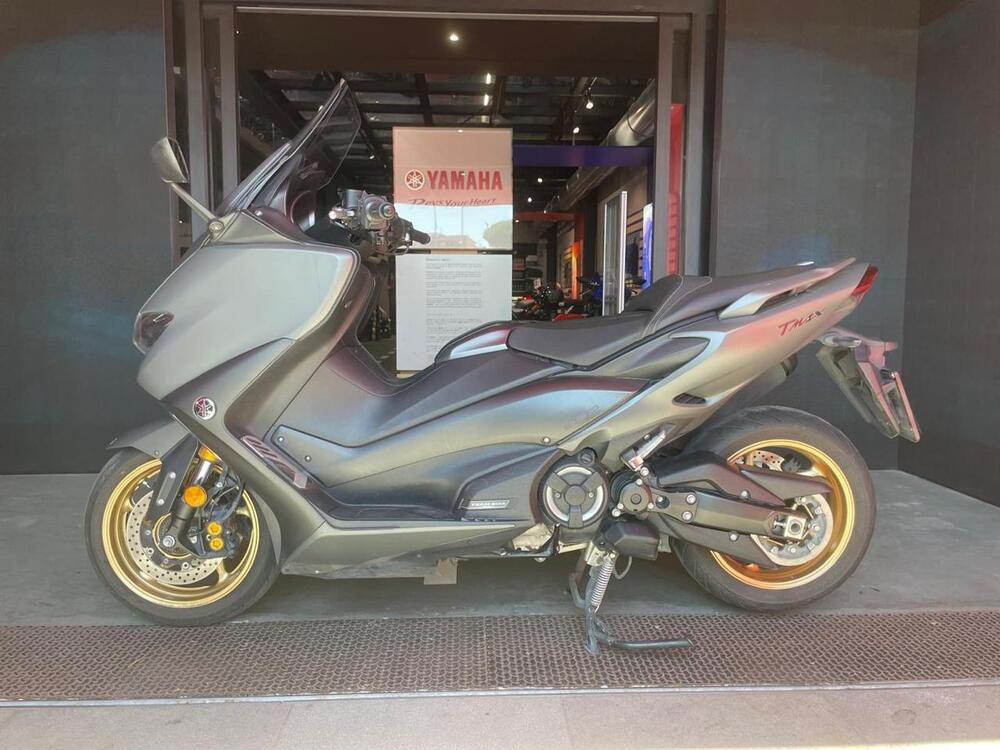 Yamaha T-Max 560 Tech Max (2021) (4)