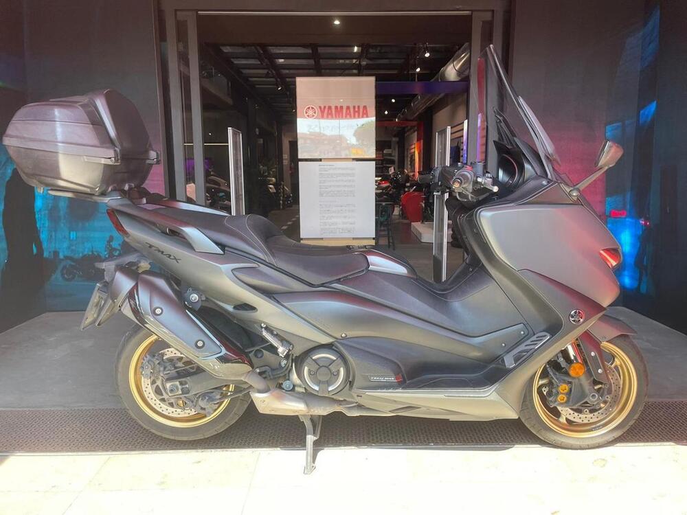 Yamaha T-Max 560 Tech Max (2021)