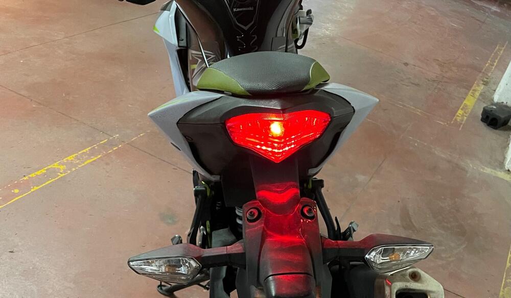 Kawasaki Z 125 (2019 - 20) (5)