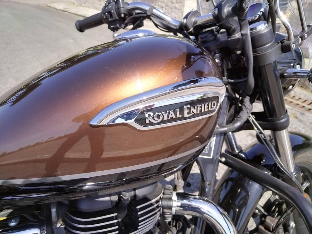 Royal Enfield Meteor 350 Supernova (2021 - 24) (5)