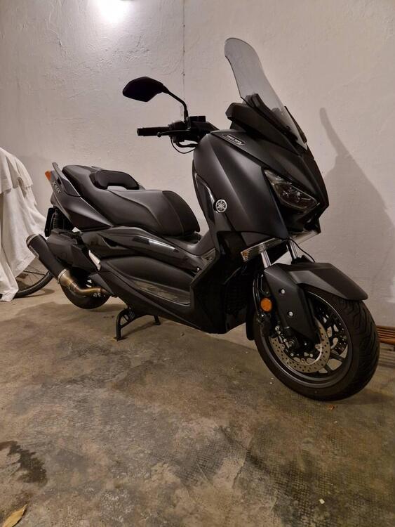 Yamaha X-Max 400 Iron Max (2019 - 20)